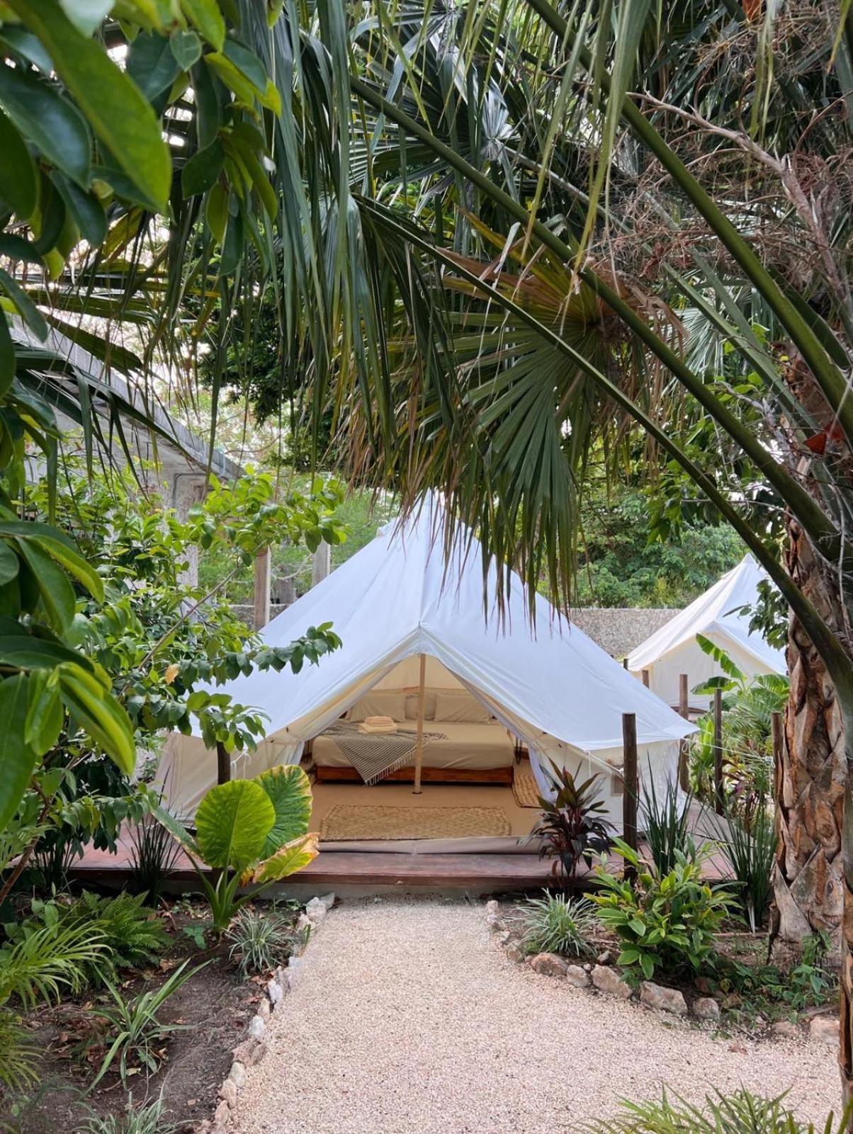 ホテル Shamalay - Nomad Experience バカラル エクステリア 写真