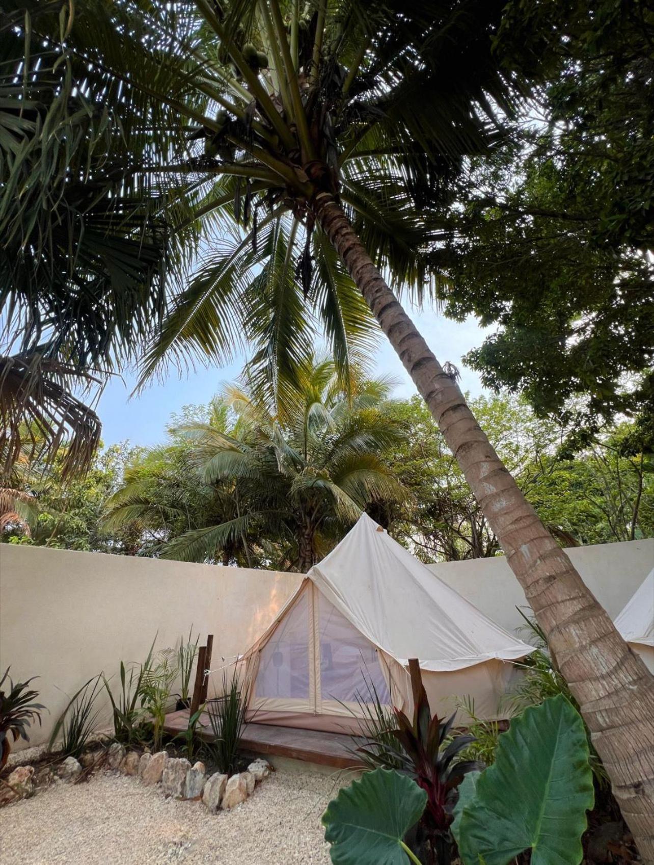 ホテル Shamalay - Nomad Experience バカラル エクステリア 写真